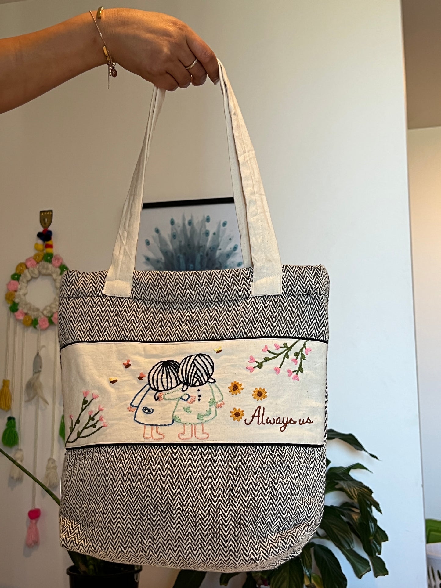 Embroidery best friend print bag